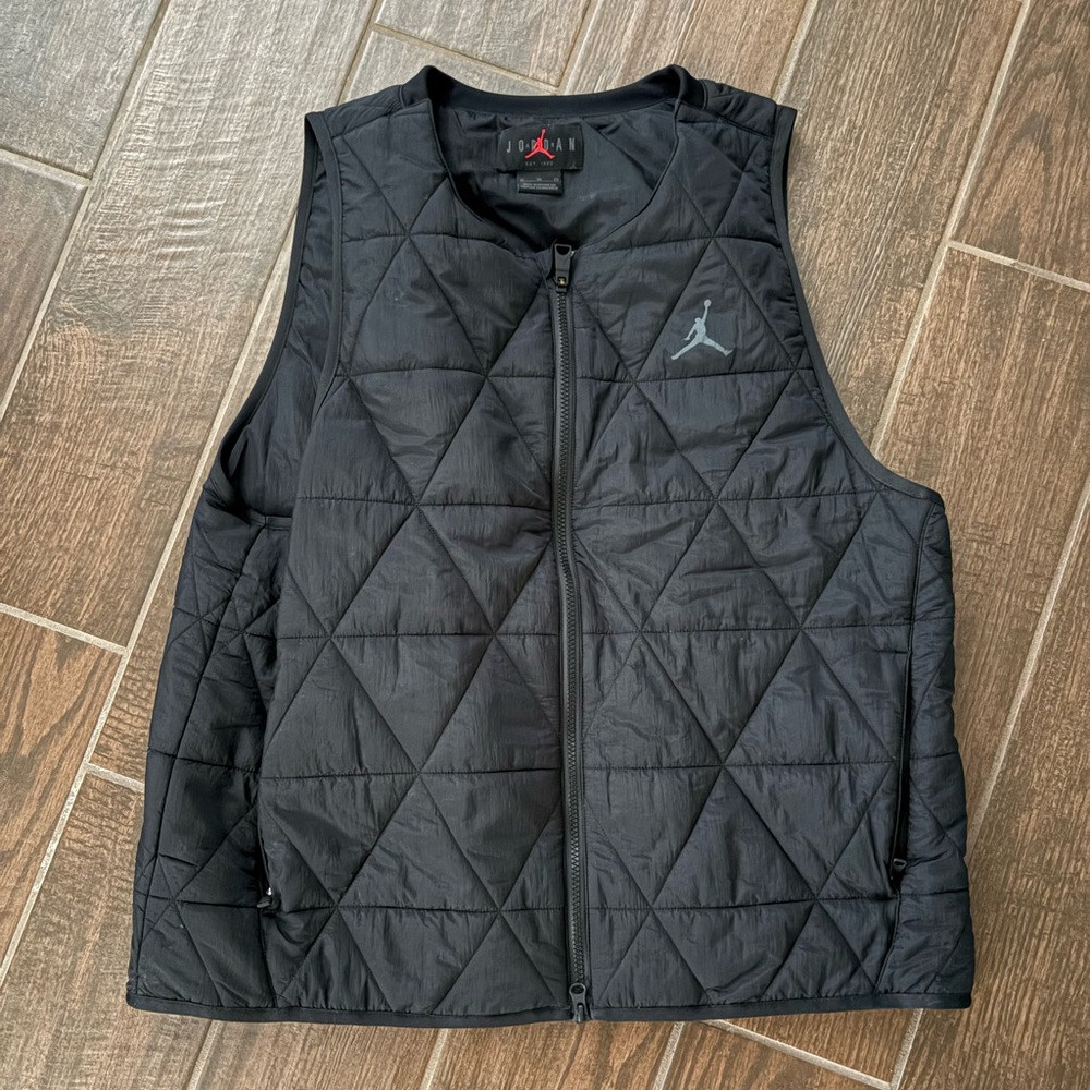 Jordan Men's Black Quilted Vest size XL